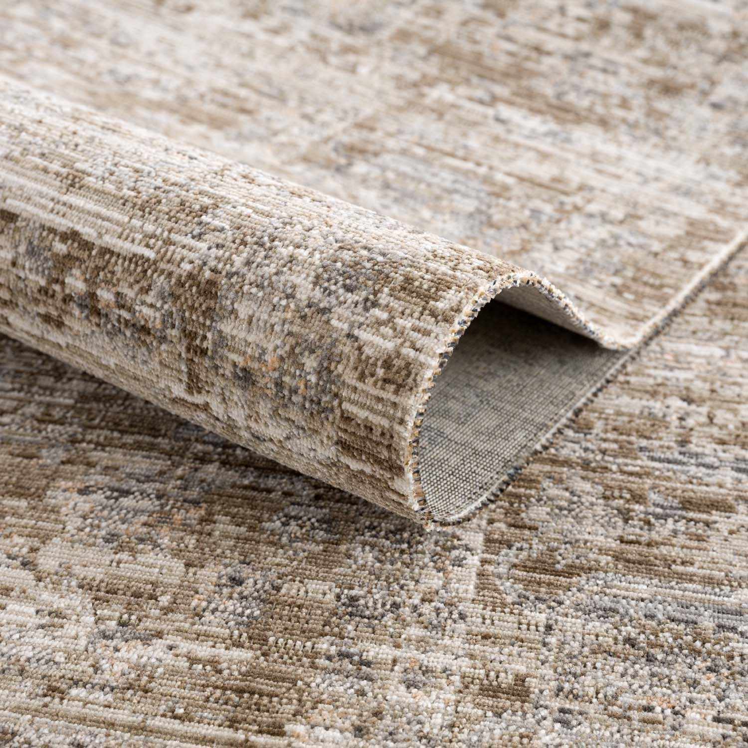 Aistys Washable Area Rug - Eva Essentials