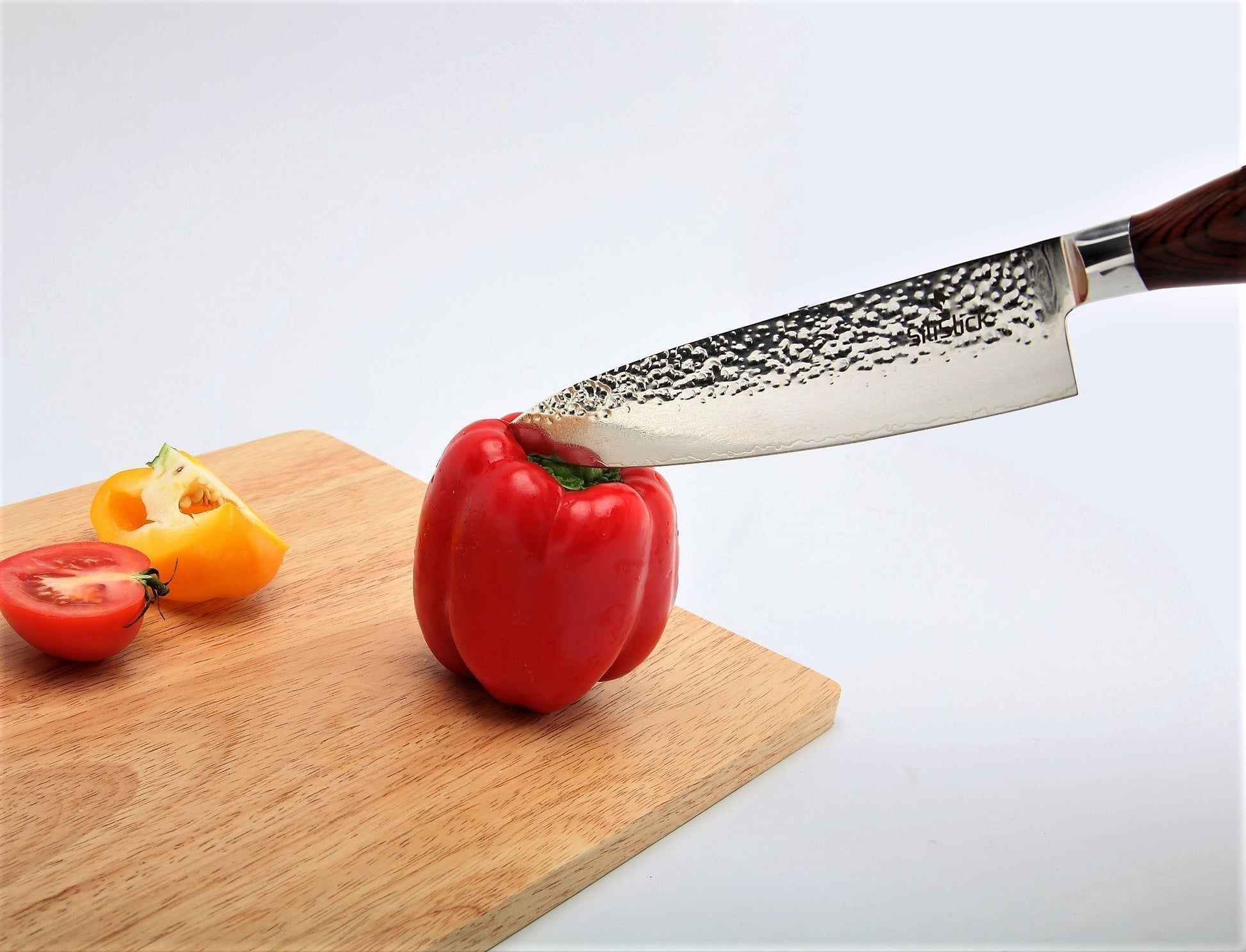 Damascus Stainless Steel Knife - Chef Hammered Design - Eva Essentials