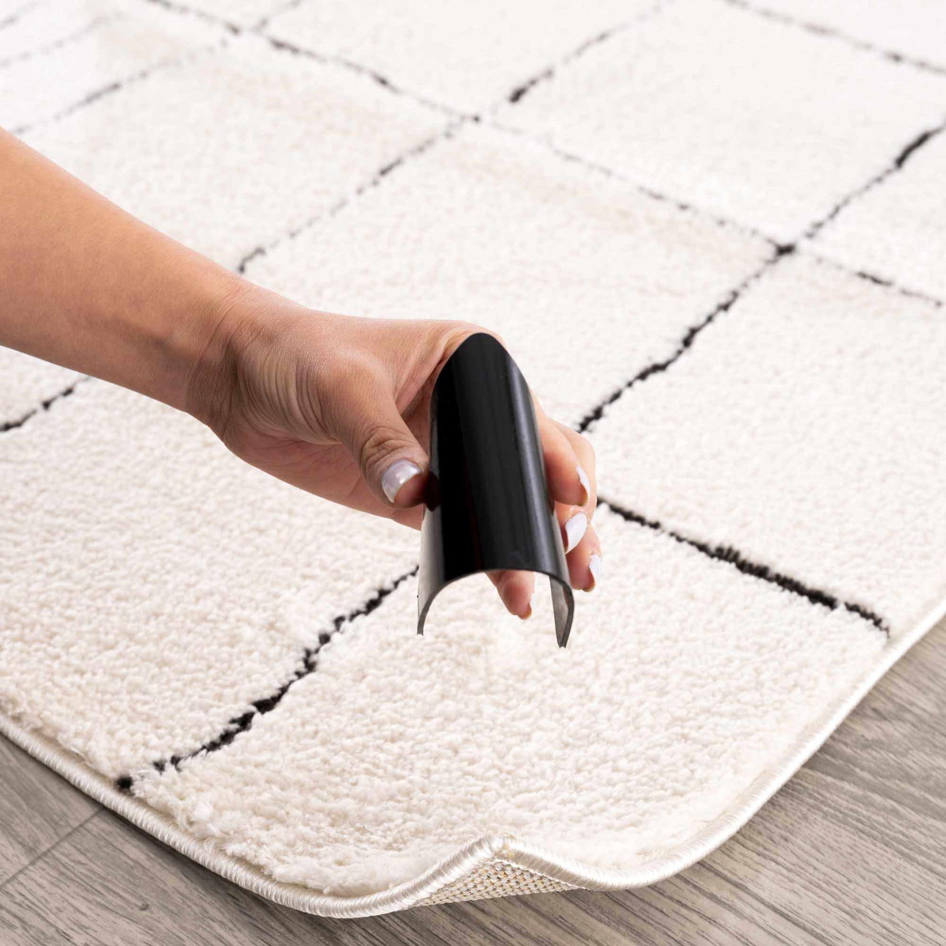 Thin Anti - Slip Rug Corner Pad - Eva Essentials