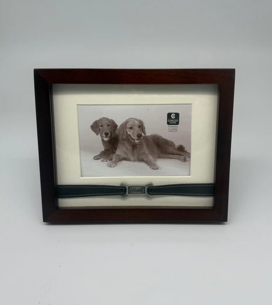 Wooden Woof Dog Picture Frame 6" x 4"