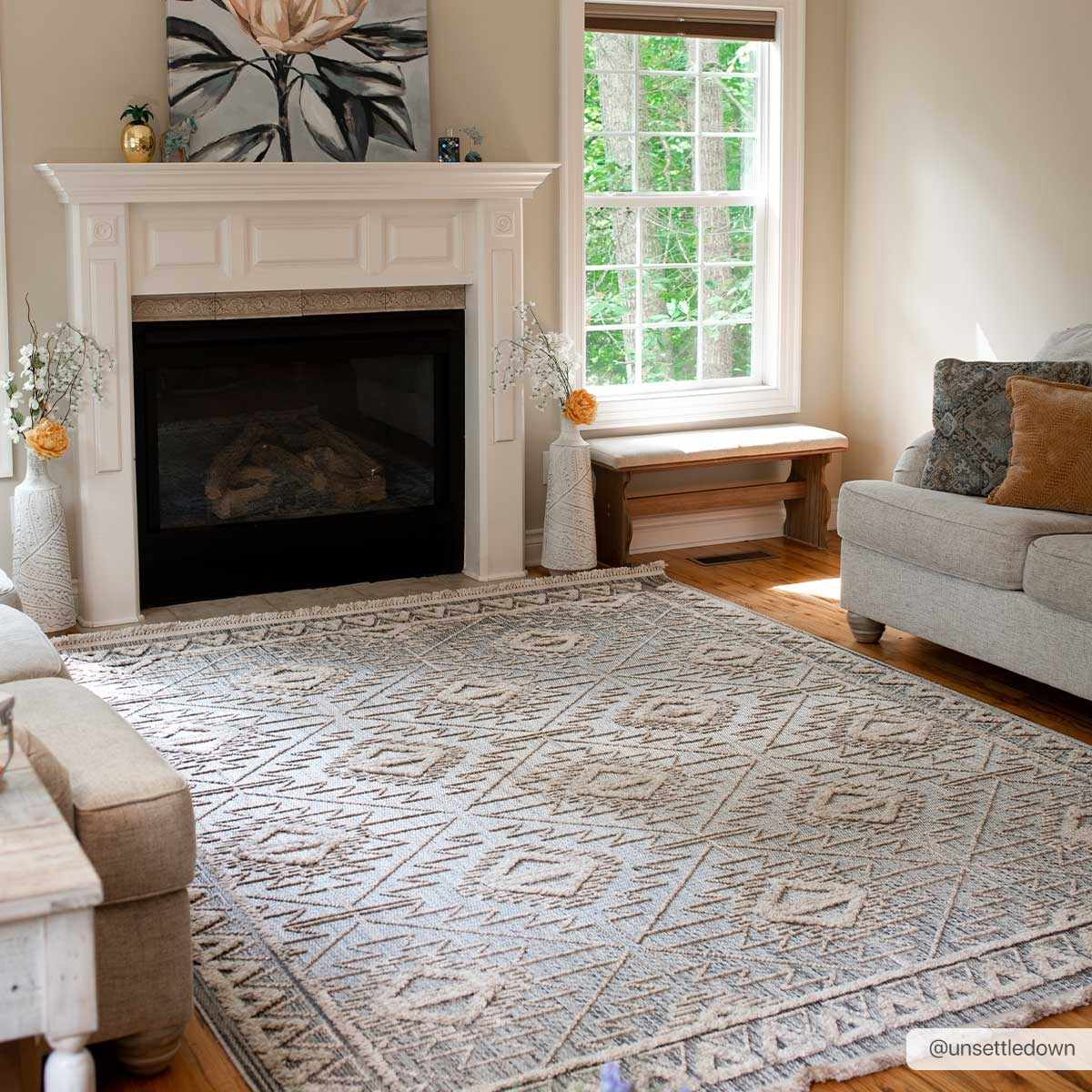 Agoo Area Rug - Eva Essentials