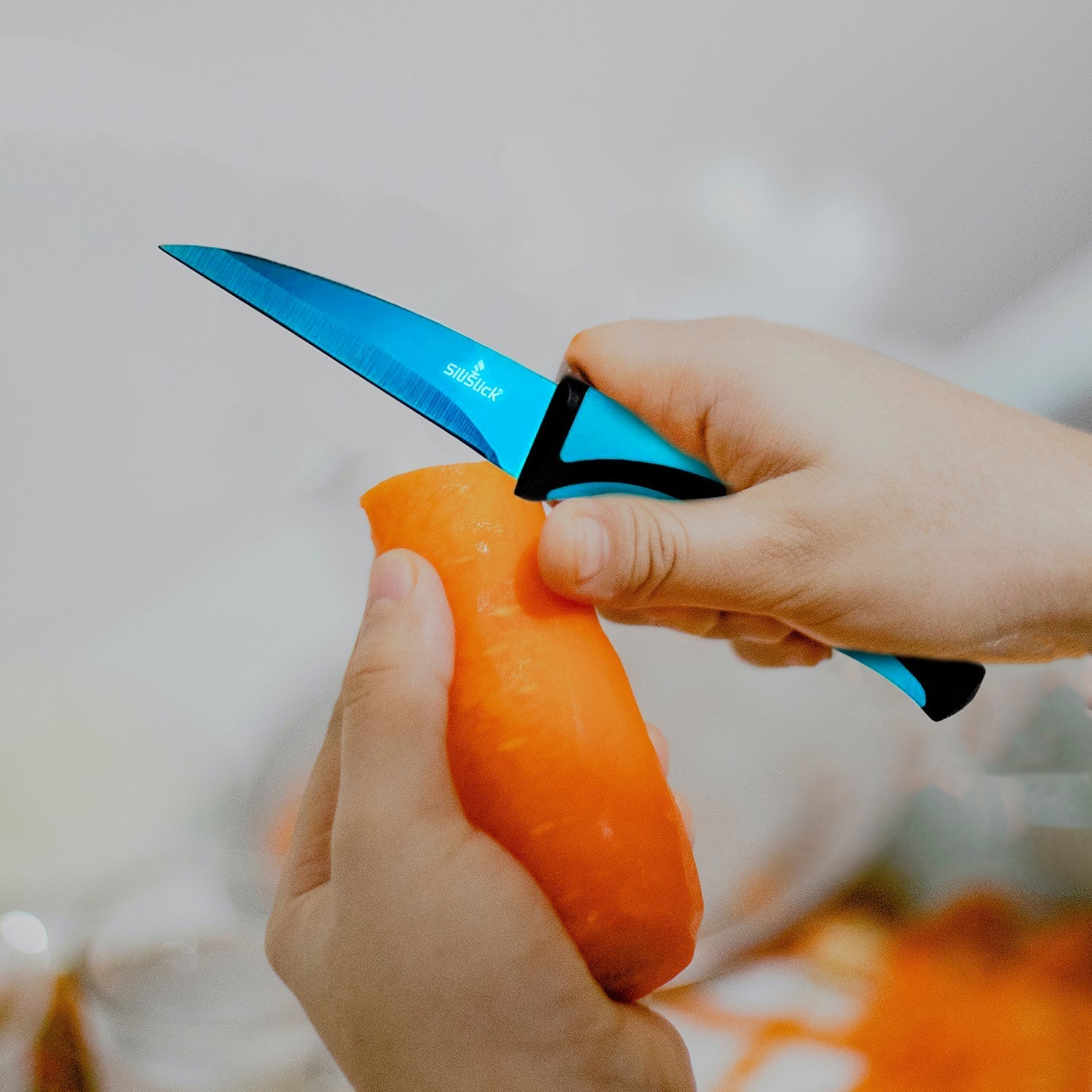 Kitchen Knife Set Kit | Blue Handle, Blue Blade & Black Magnetic Rack - Eva Essentials