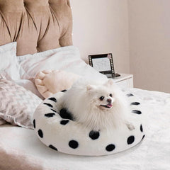 MEWOOFUN Donut Cat Bed For Indoor Cats - 23 Inch Round Washable Pet Bed With Non - Slip Bottom, Plush Fluffy Small Dog Bed For Puppies & Kittens, Black Dot - Eva Essentials