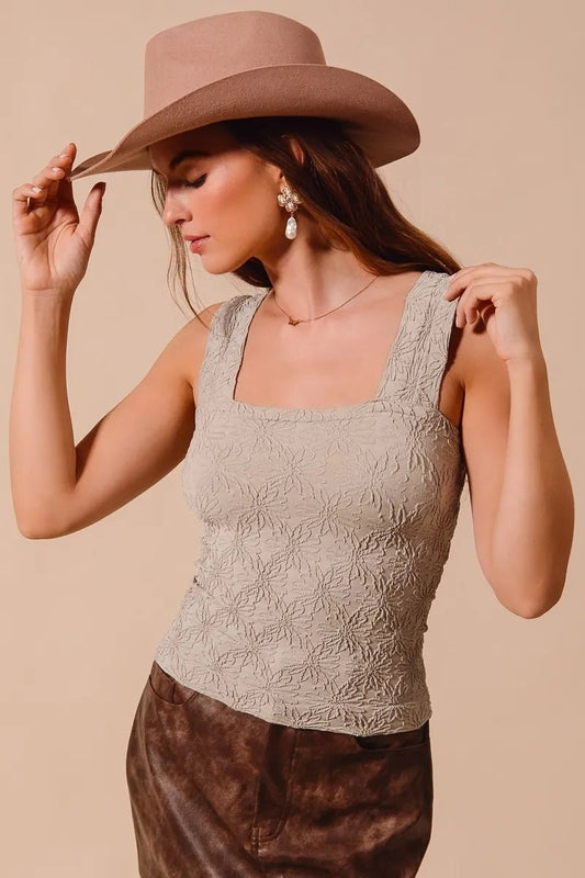 SO ME Floral Jacquard Seamless Tank Top - Eva Essentials
