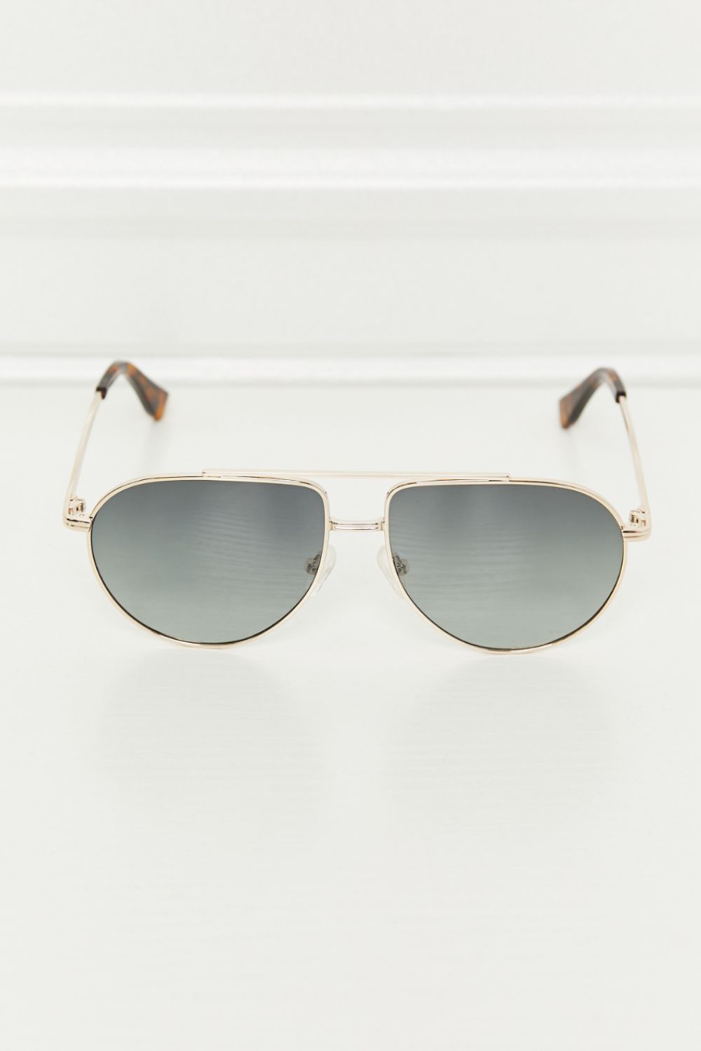 TAC Polarization Lens Aviator Sunglasses - Eva Essentials