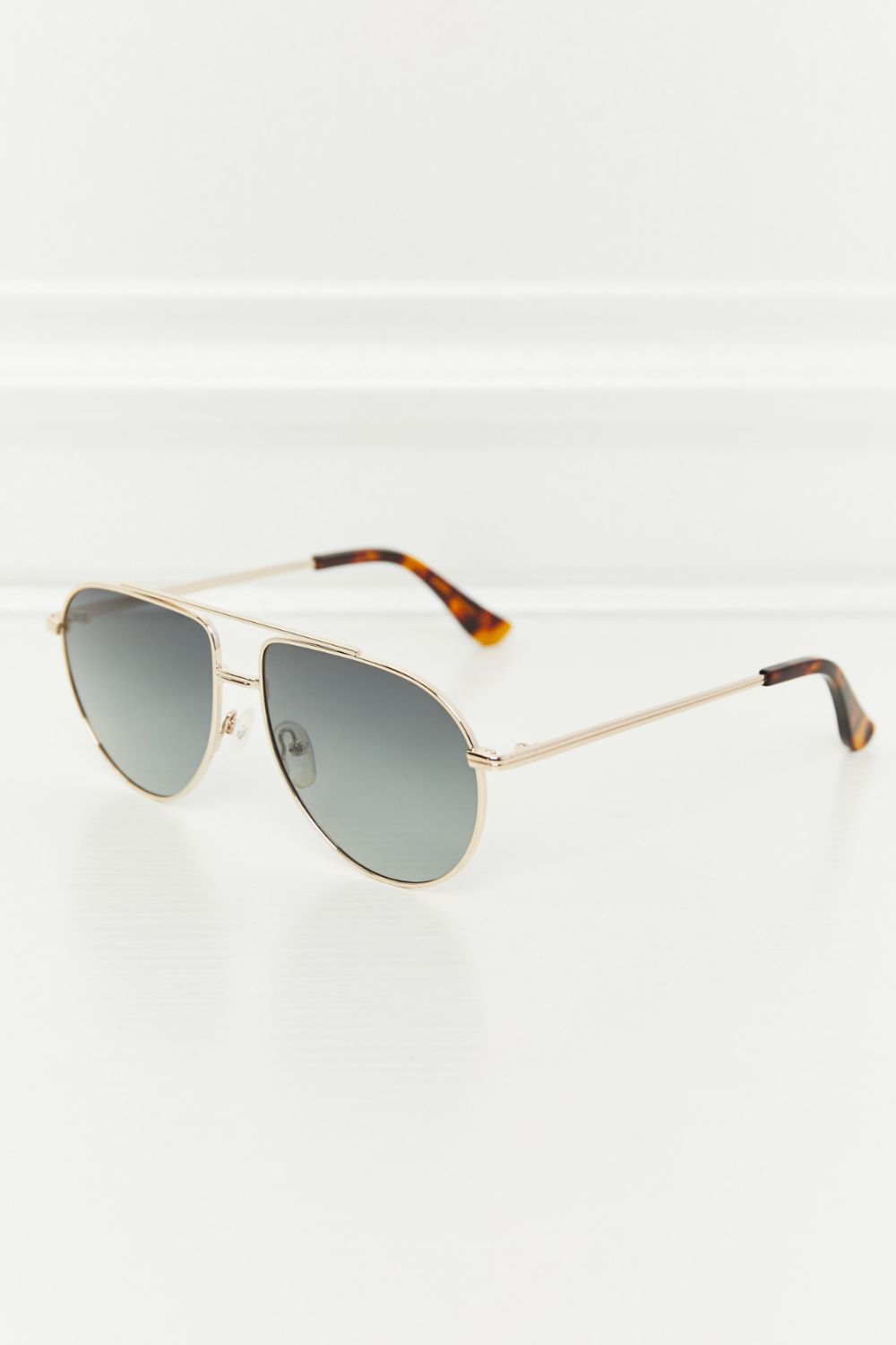 TAC Polarization Lens Aviator Sunglasses - Eva Essentials