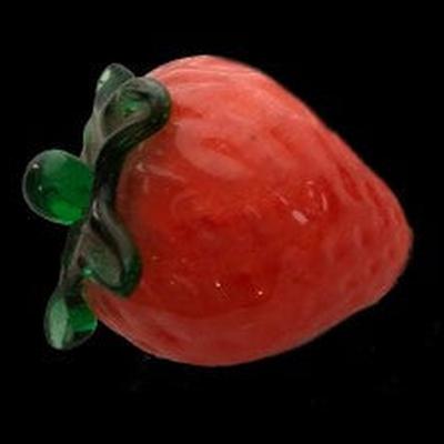 Decorative Glass Strawberry Single - Eva Essentials